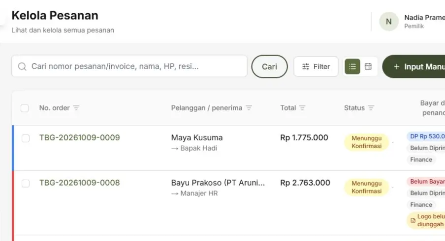 Ruang kerja pesanan korporat The Booster Gift, data contoh